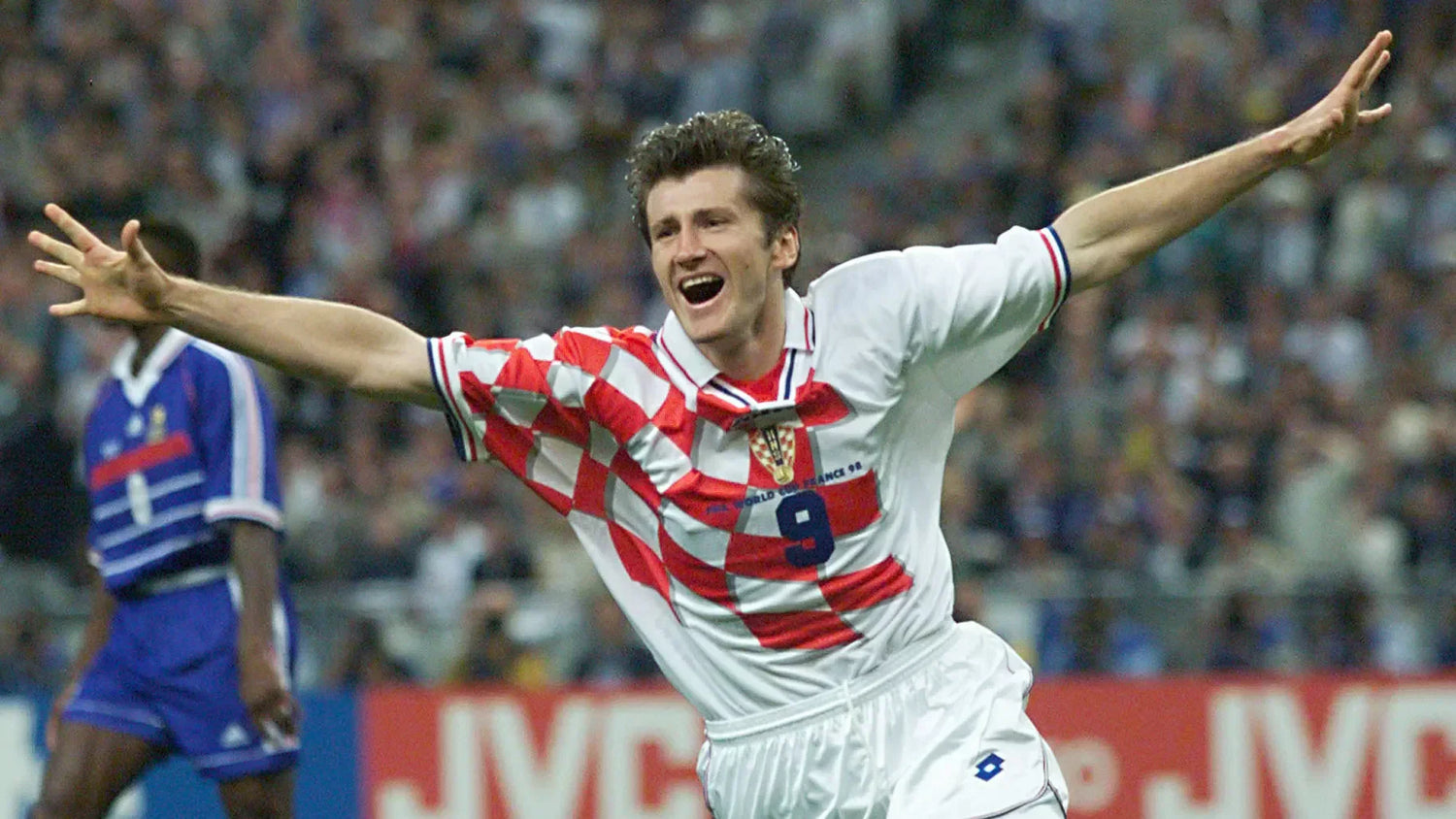 The Most Beautiful Retro Football Shirts Ever Made