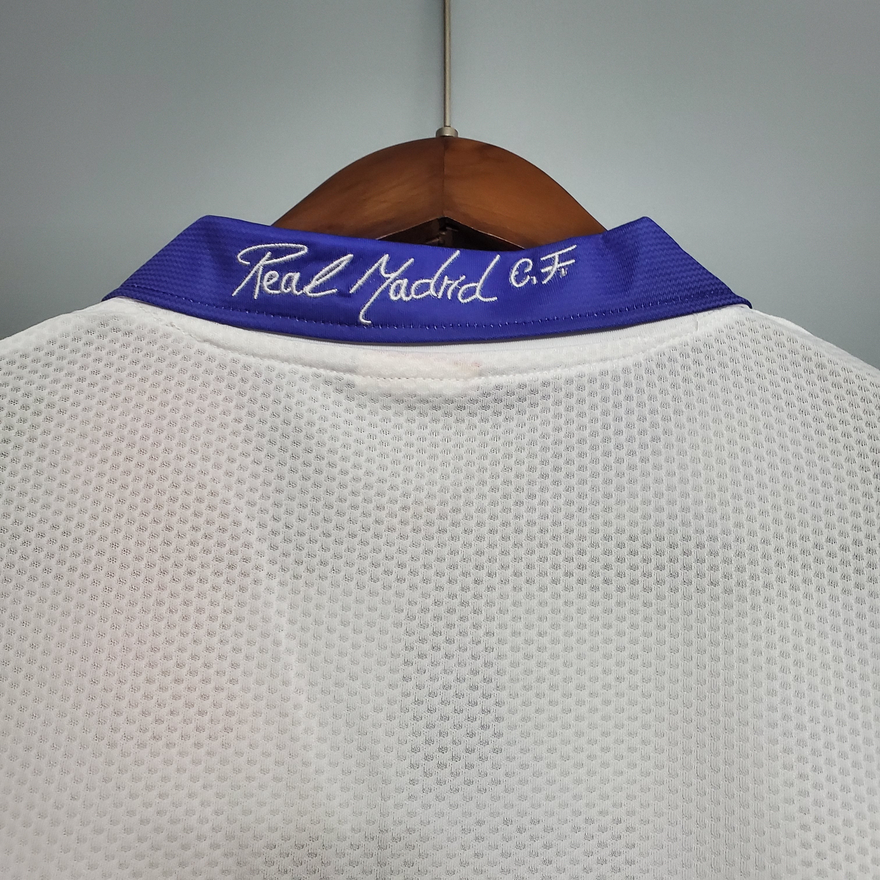 Maillot rétro Real Madrid 1997-98 domicile