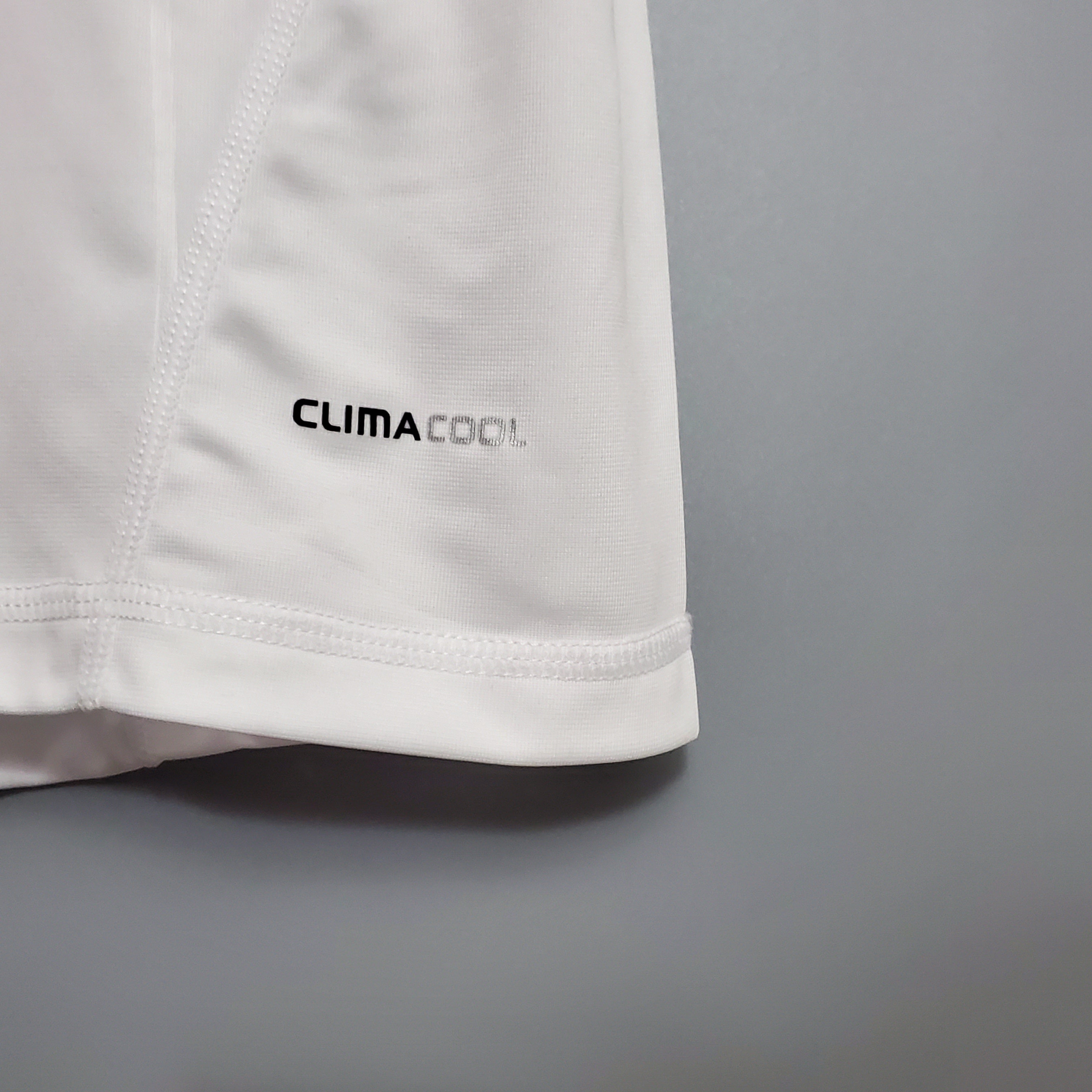 Vintage Real Madrid 2010-11 Home Jersey