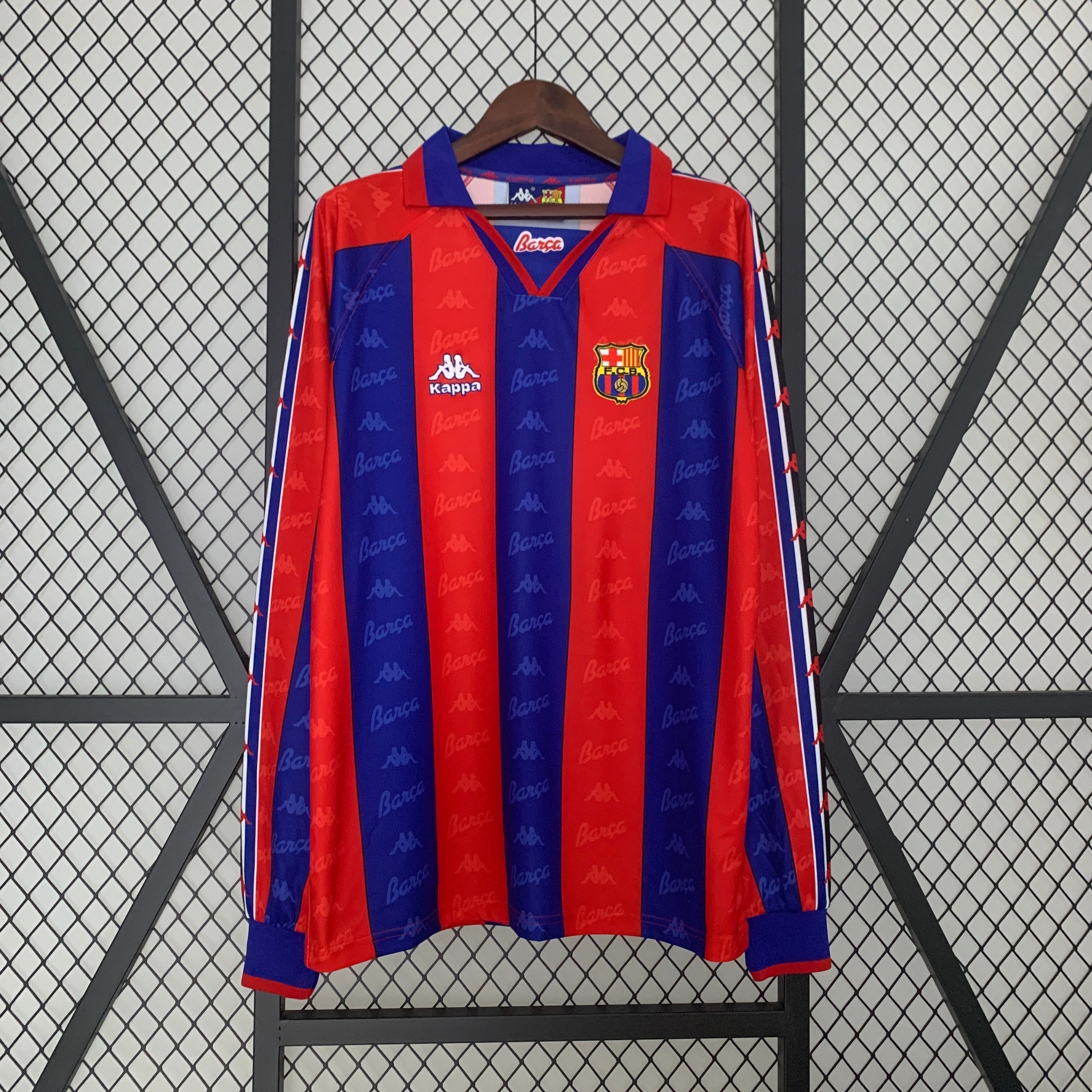 Maillot rétro domicile Barcelone 1996-1997 (manches longues)