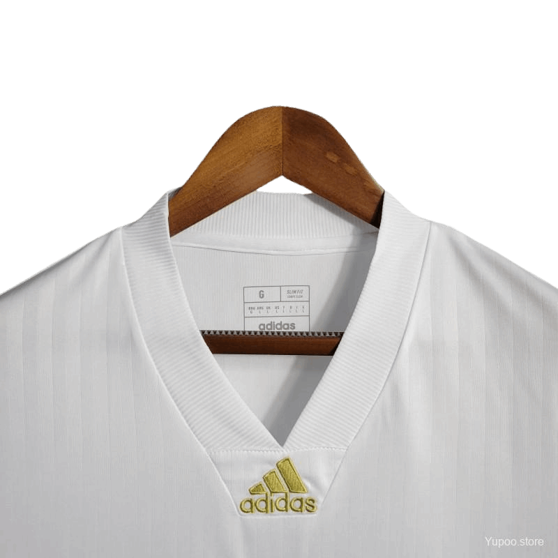 Kit Édition Spéciale Logo Broderie Icône Blanche Juventus - Version Fan