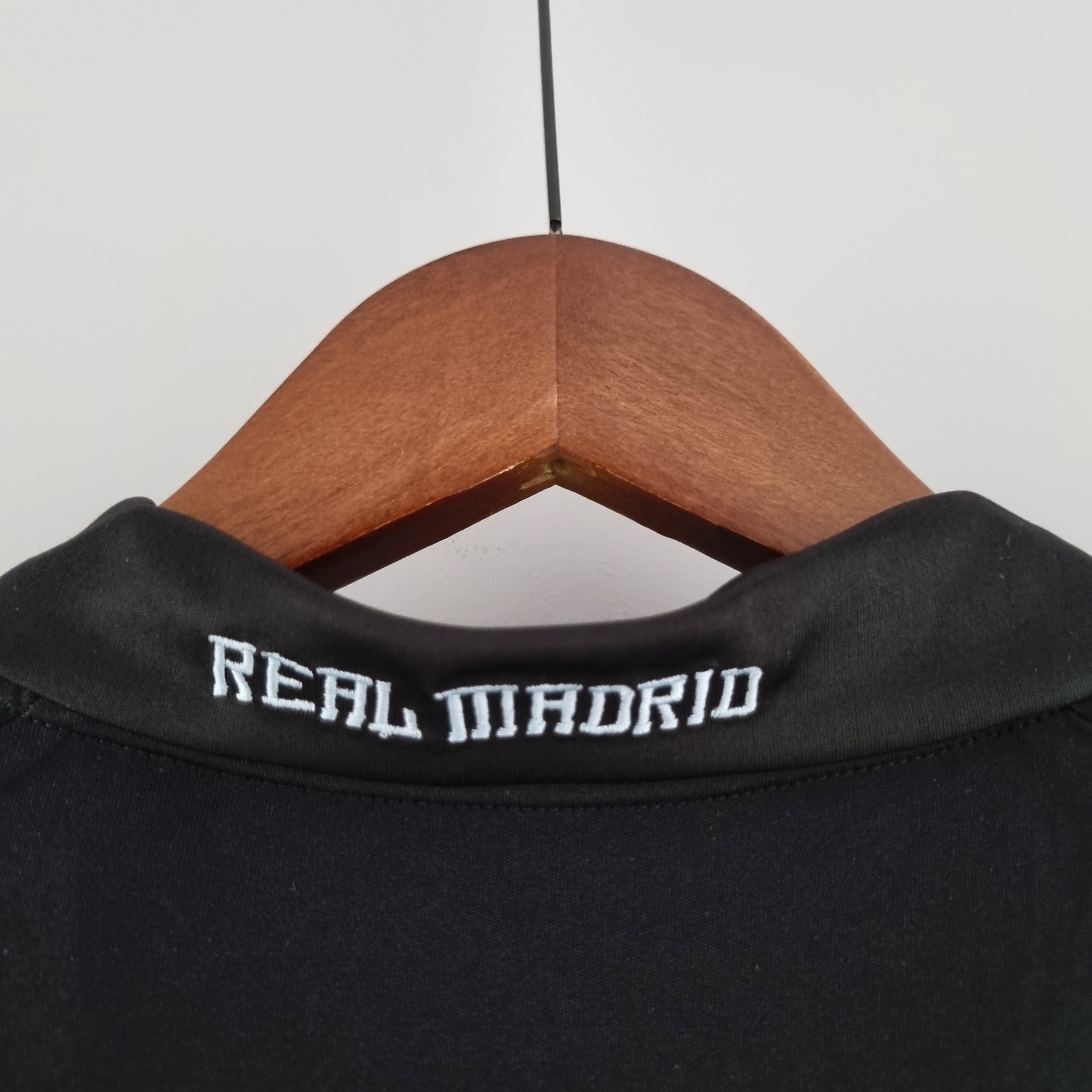 Vintage Real Madrid 2009-10 Away Jersey