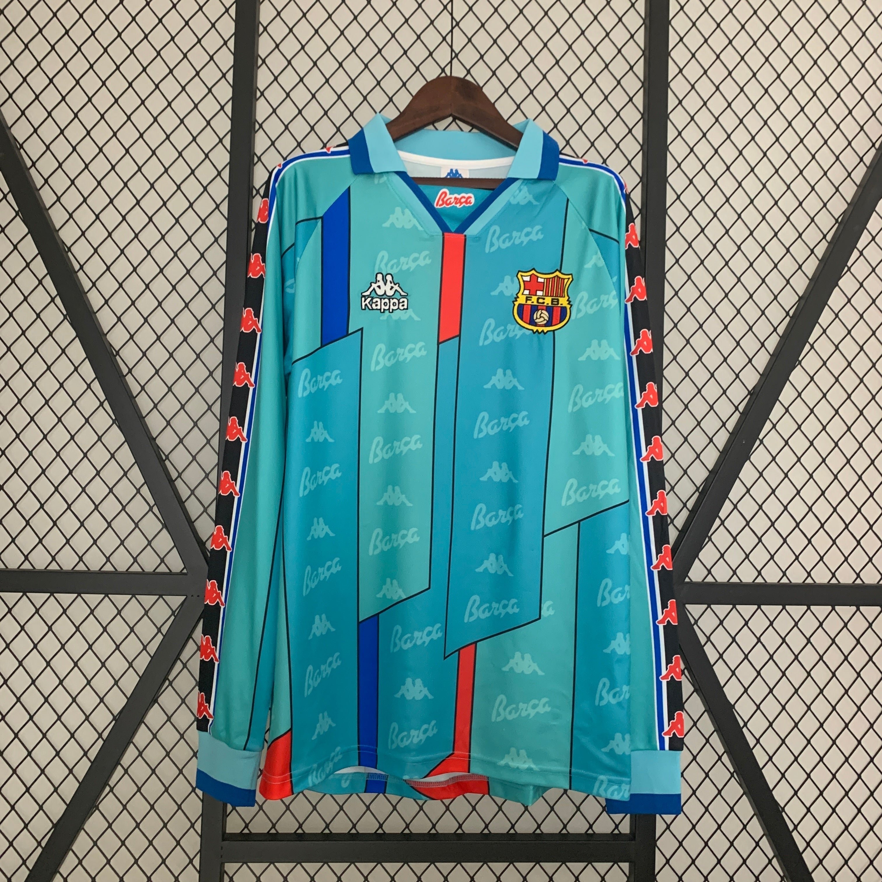 Maillot extérieur rétro Barcelone 1996-1997 (manches longues)