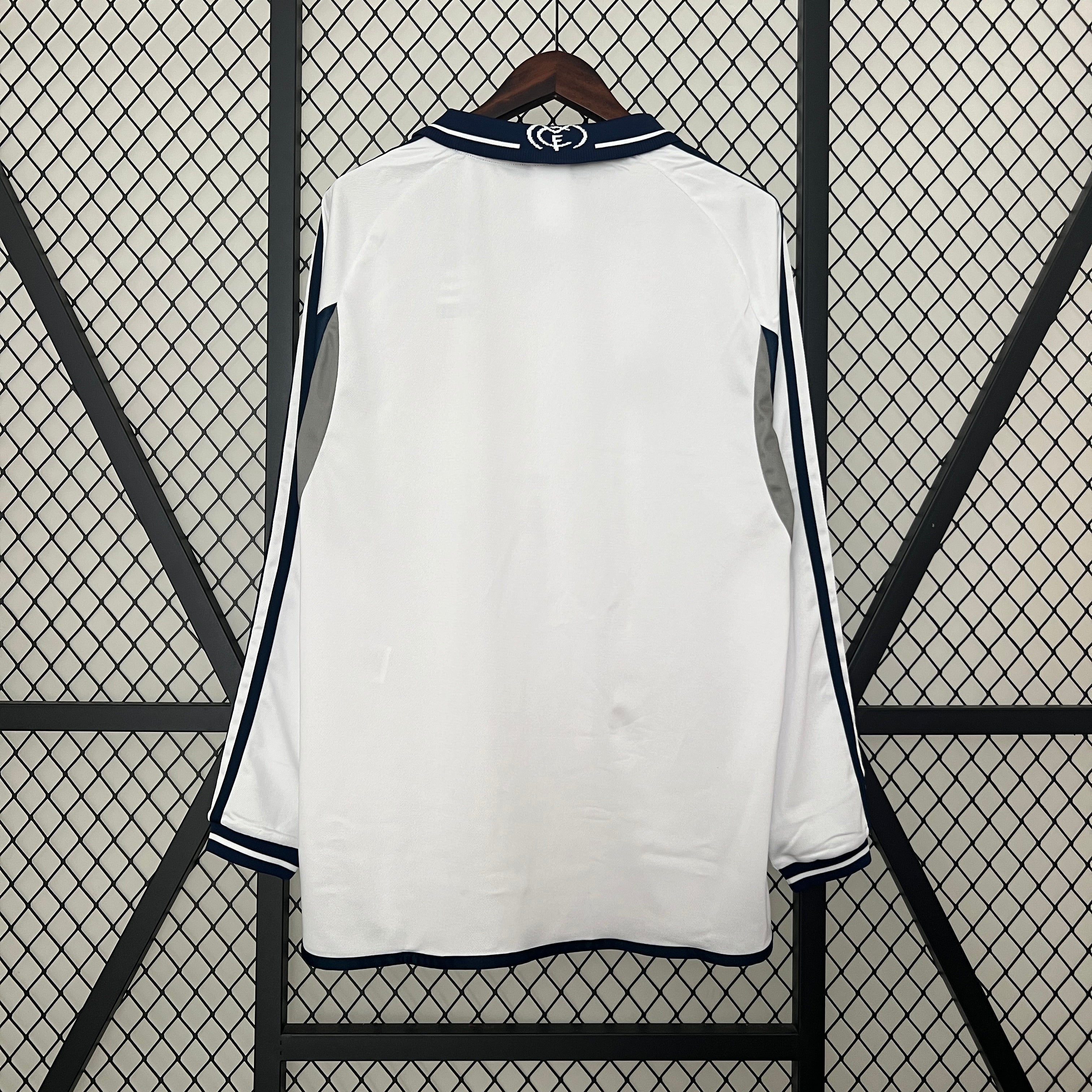 Vintage Real Madrid 2000/01 thuistenue met lange mouwen