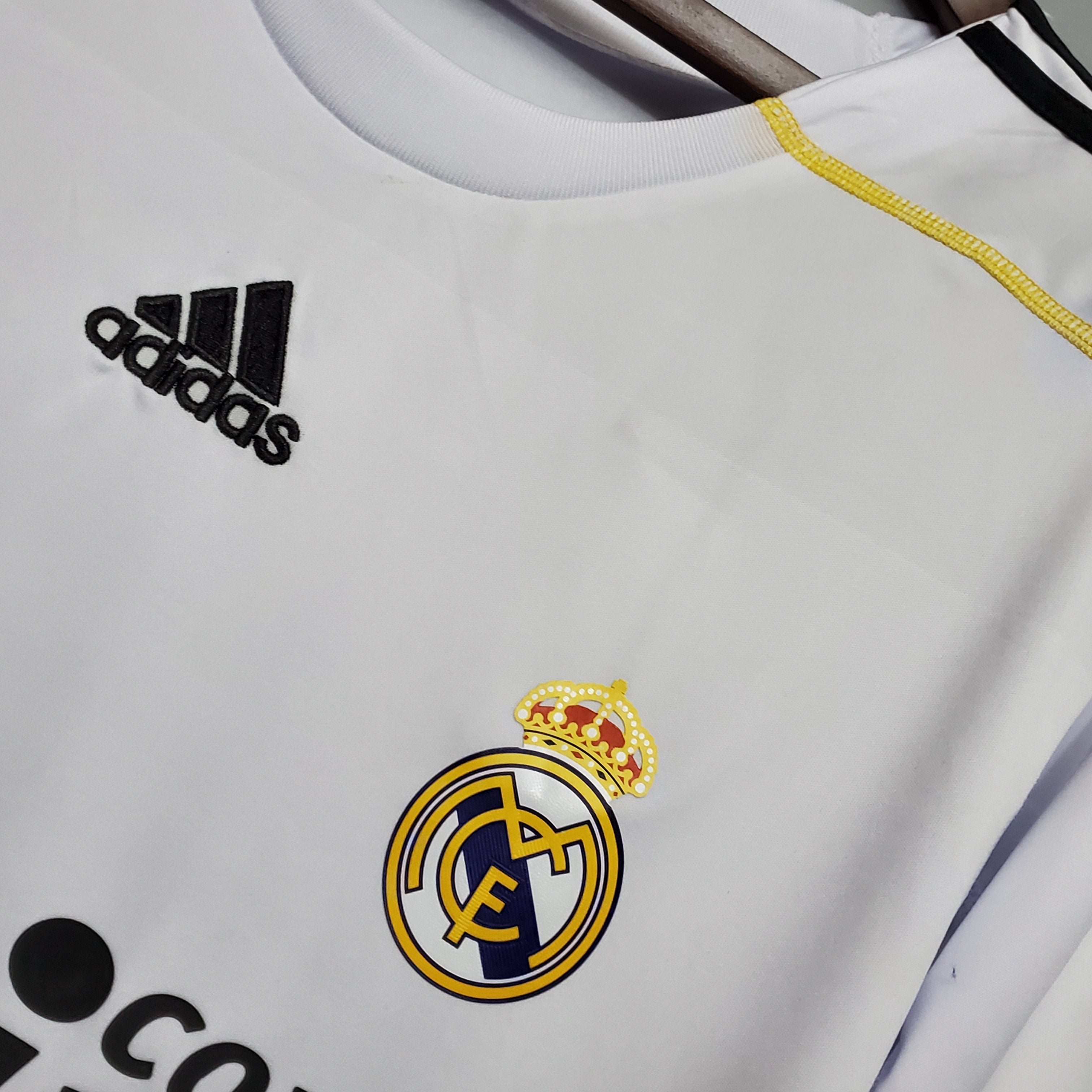 Maillot domicile vintage du Real Madrid 2009-10
