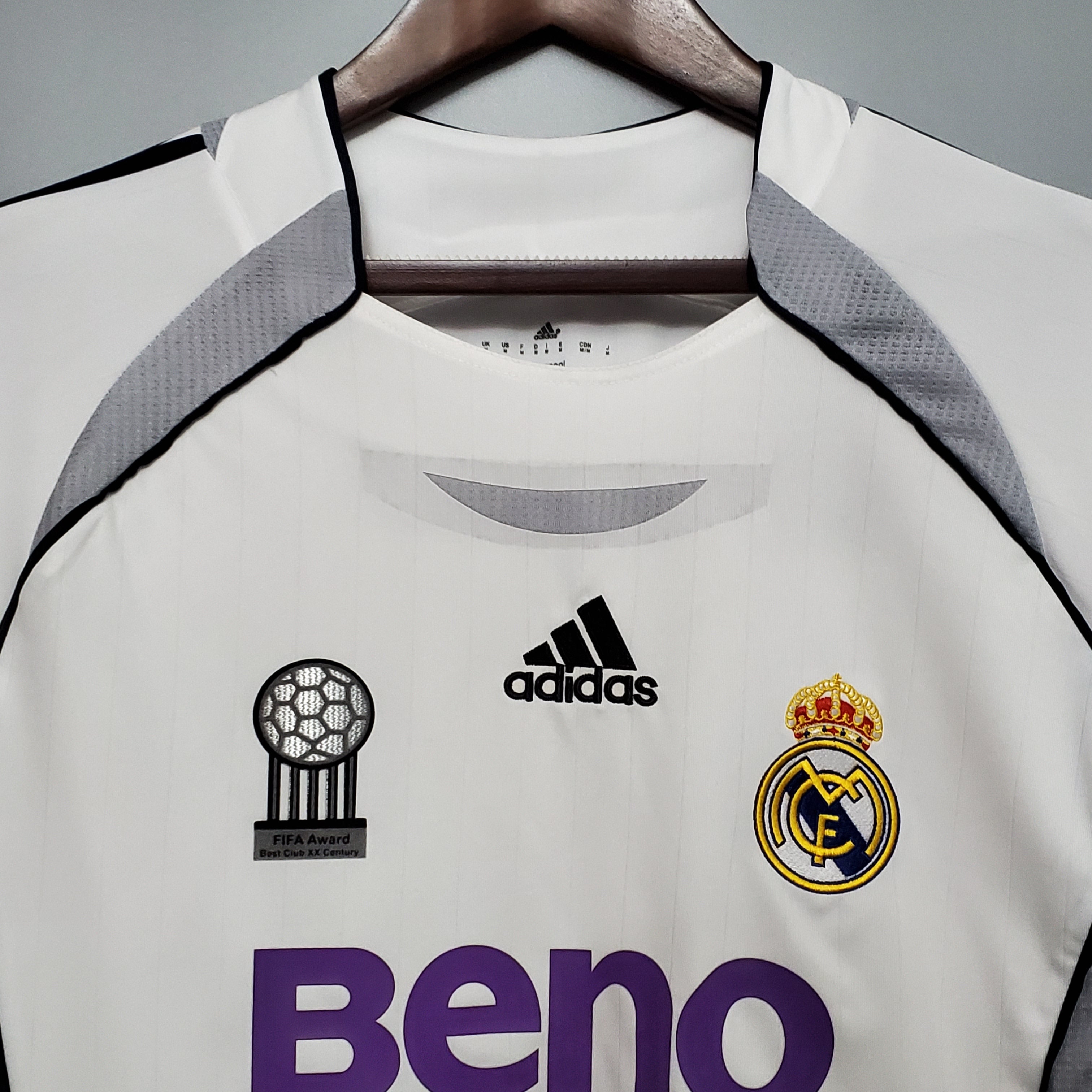 Vintage Real Madrid 2006-07 thuisshirt met lange mouwen