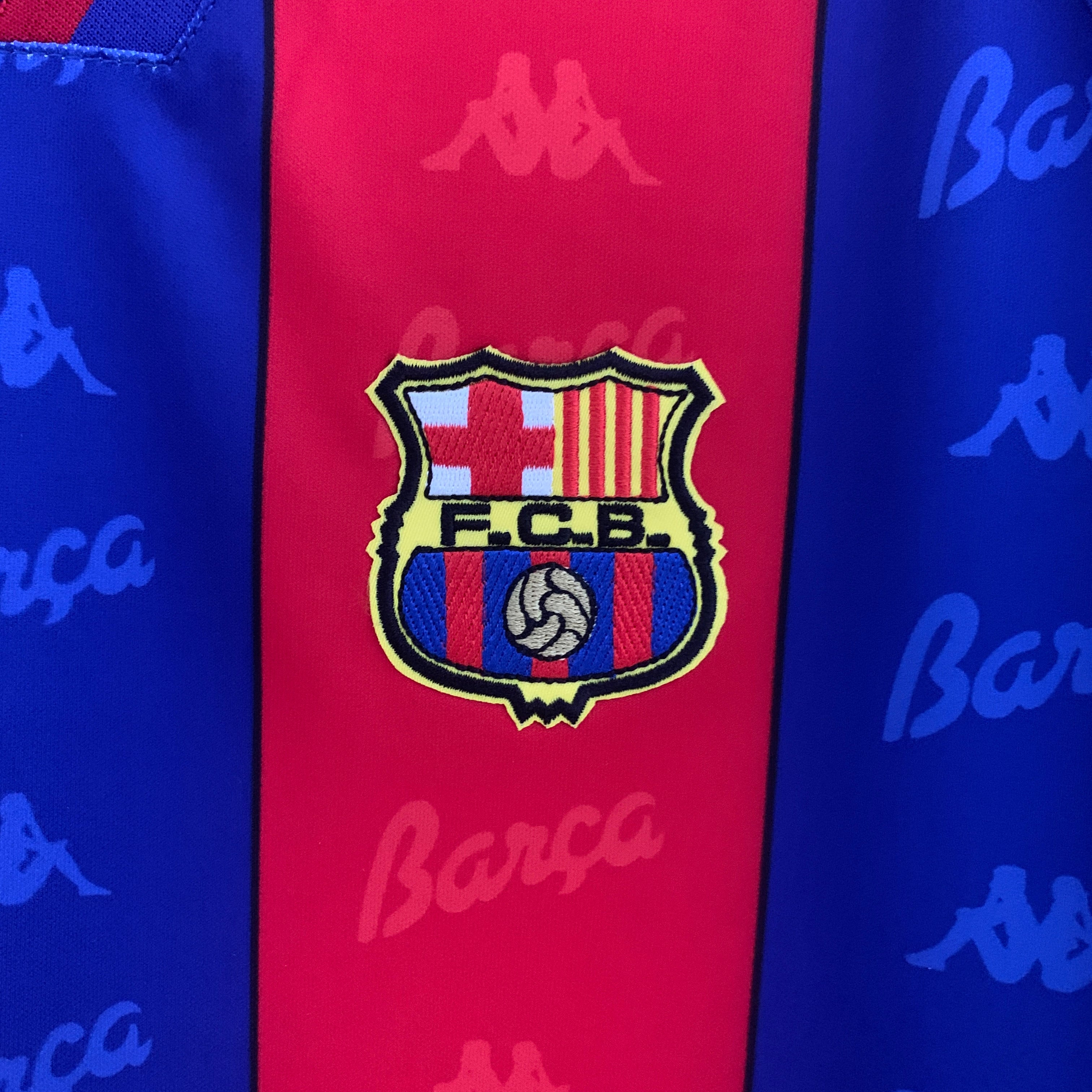 Maillot rétro domicile Barcelone 1996-1997 (manches longues)