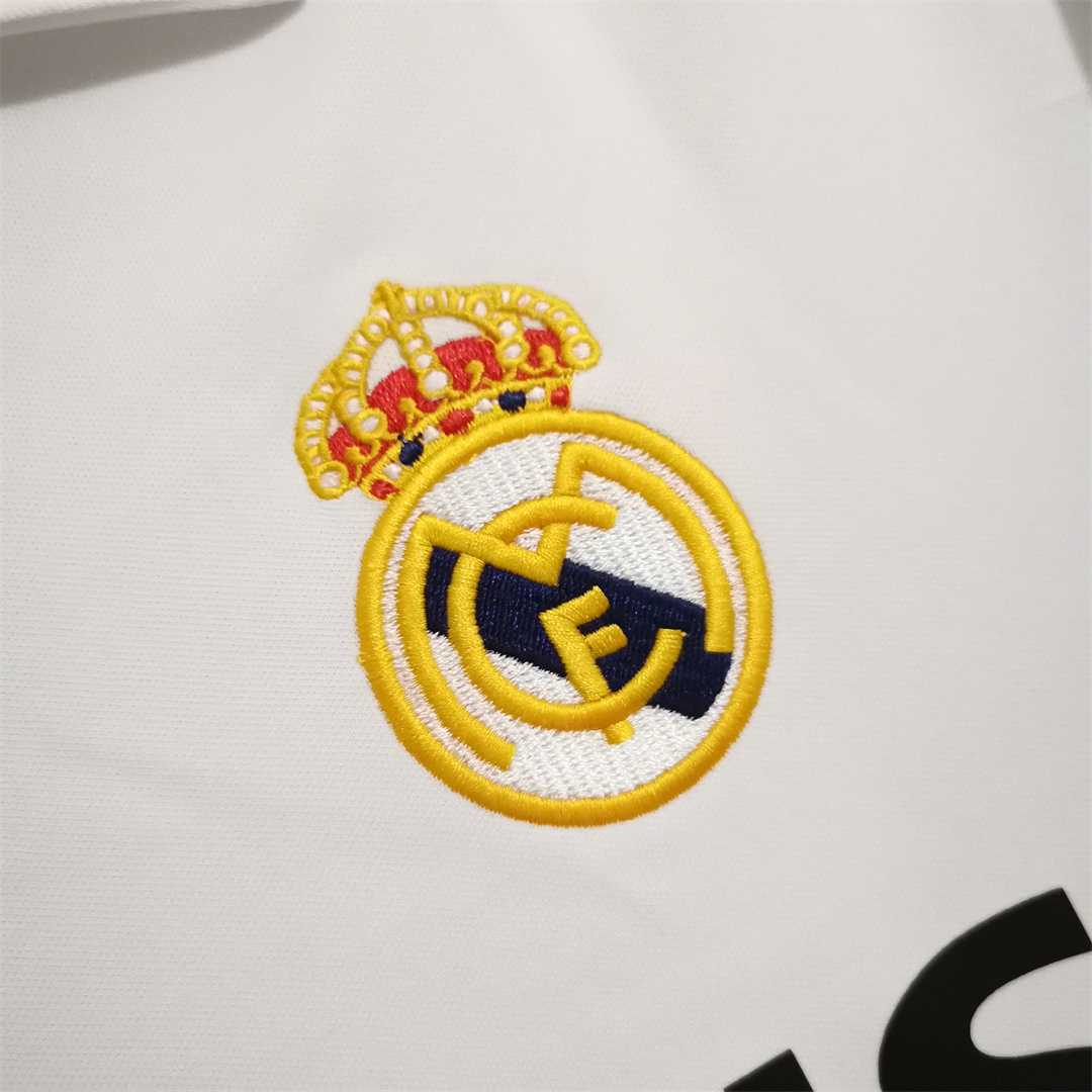 Maillot rétro domicile du Real Madrid 2002-2003