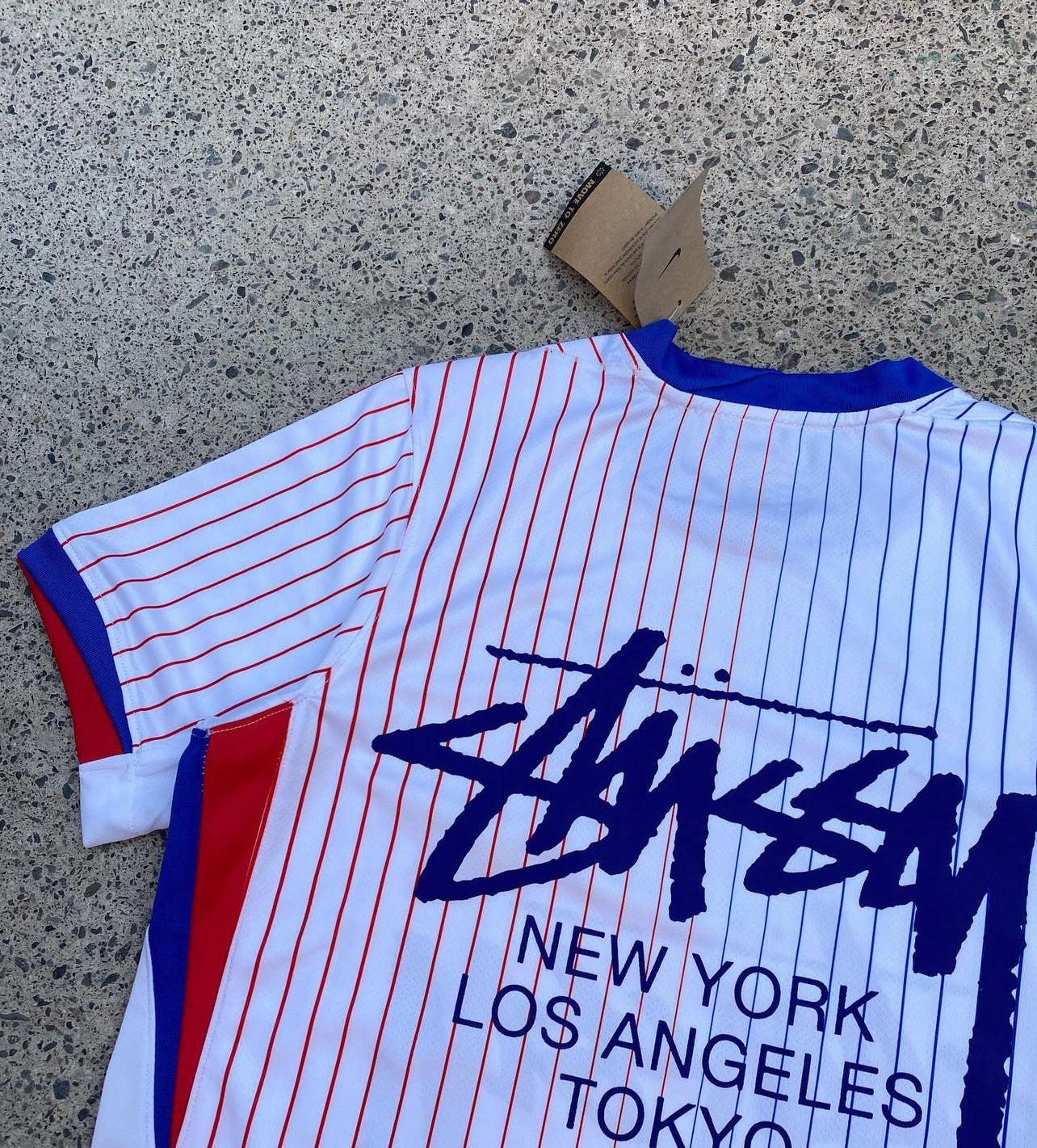 Édition spéciale France X Stussy 2025
