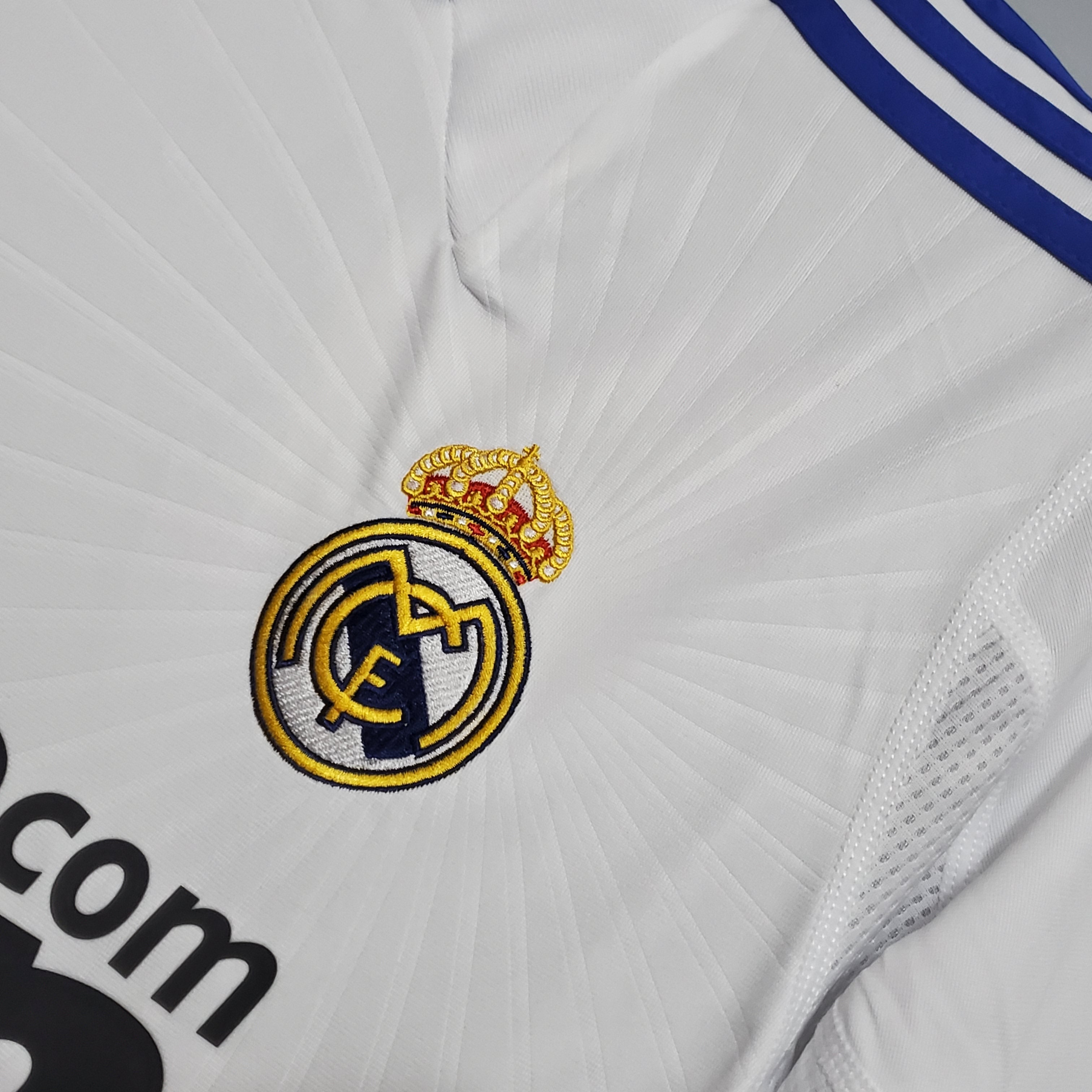 Vintage Real Madrid 2010-11 Home Jersey