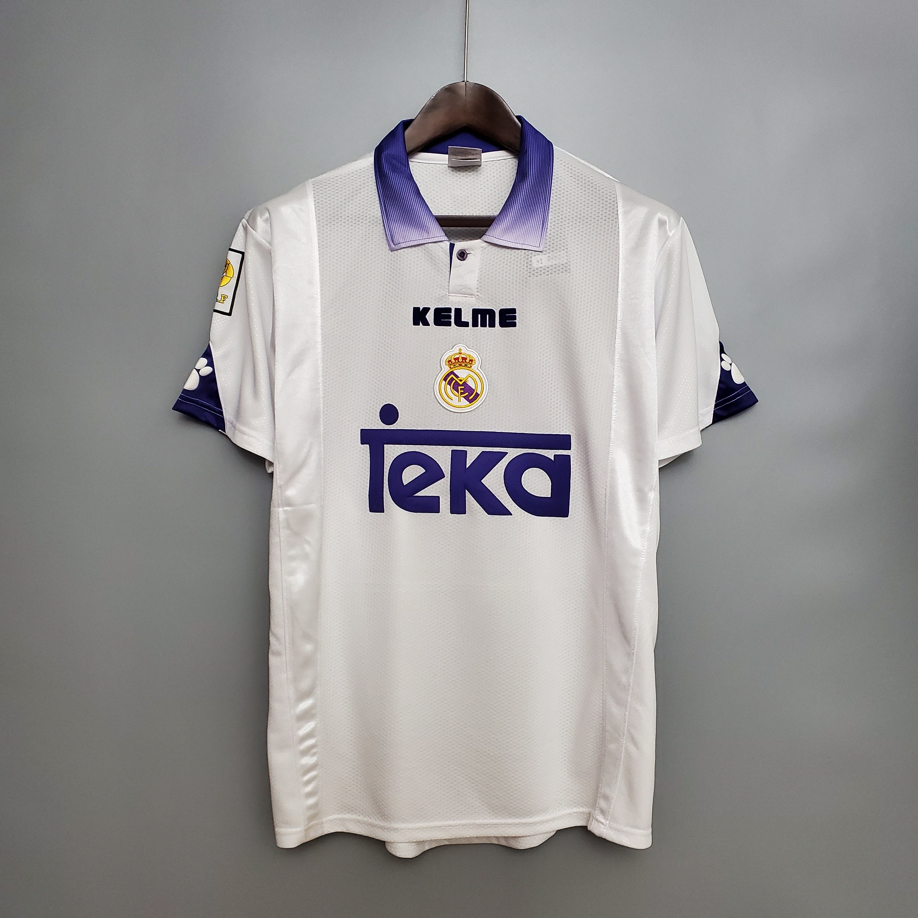 Maillot rétro Real Madrid 1997-98 domicile