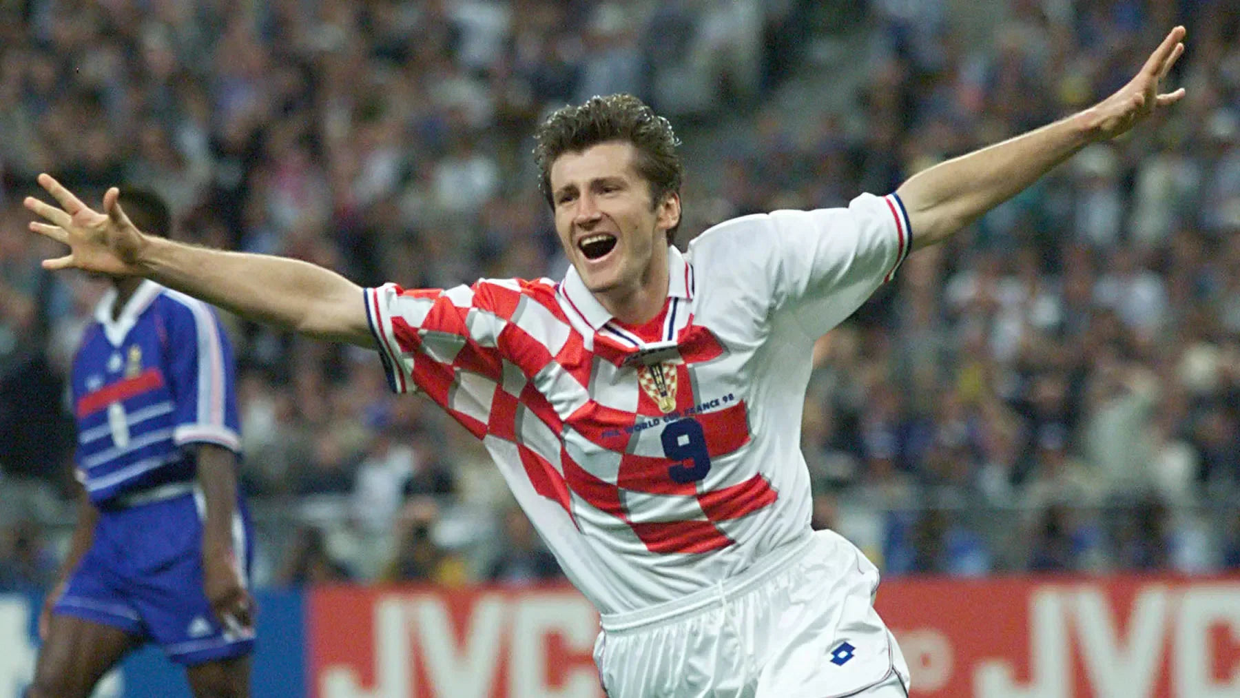 The Most Beautiful Retro Football Shirts Ever Made