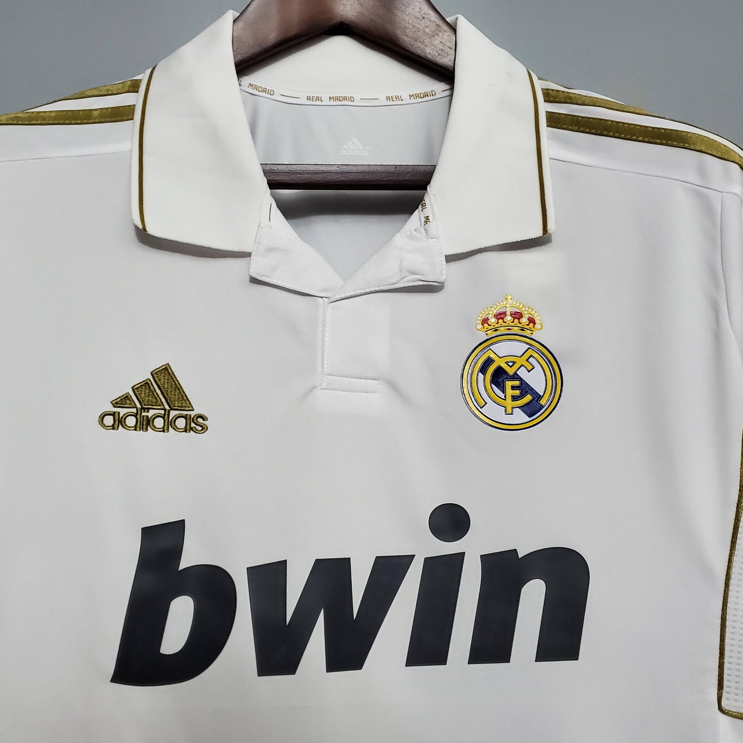 Maillot domicile vintage du Real Madrid 2011-12