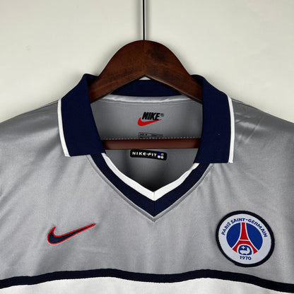 Paris Saint-Germain 1999 - 2000 GREY JERSEY