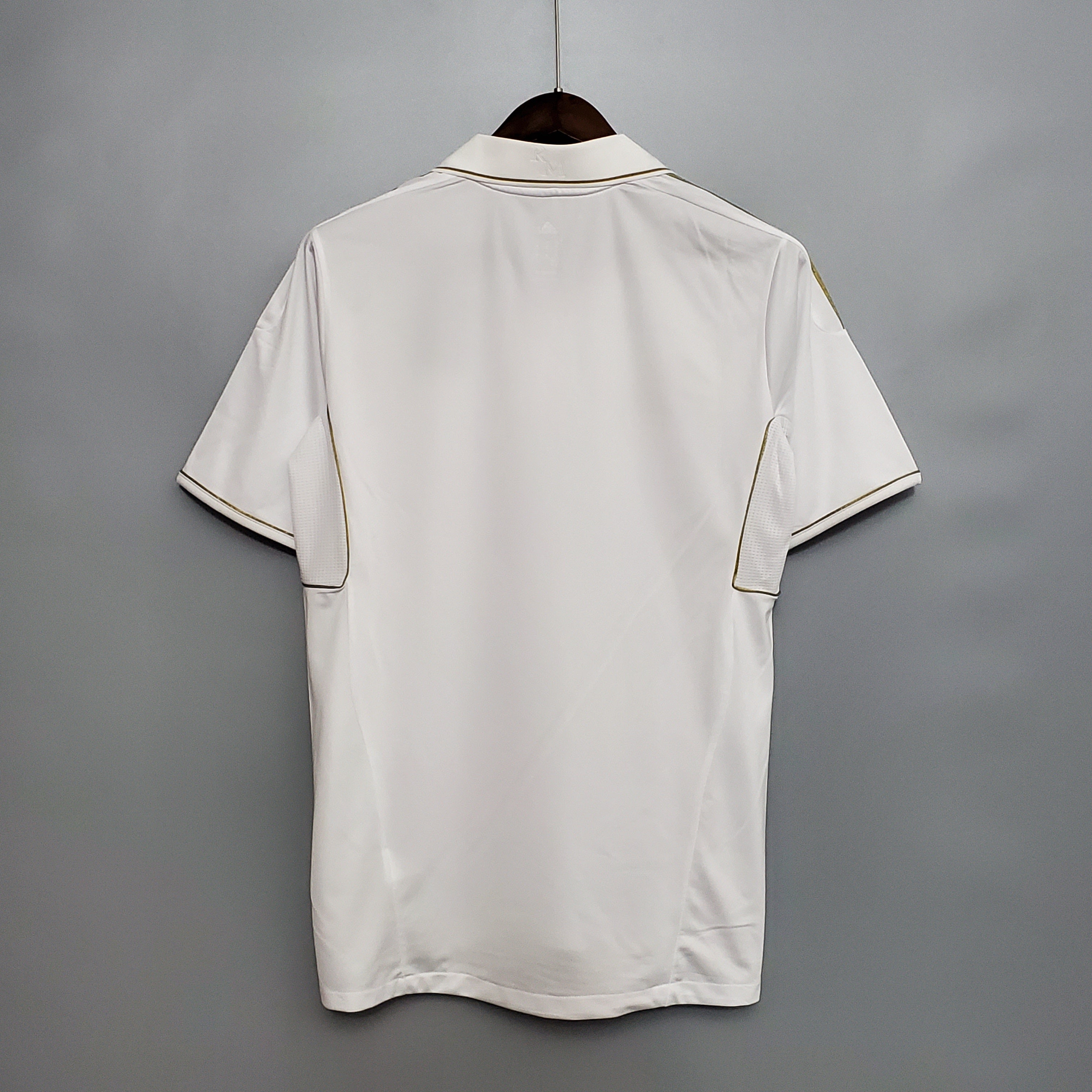 Maillot domicile vintage du Real Madrid 2011-12