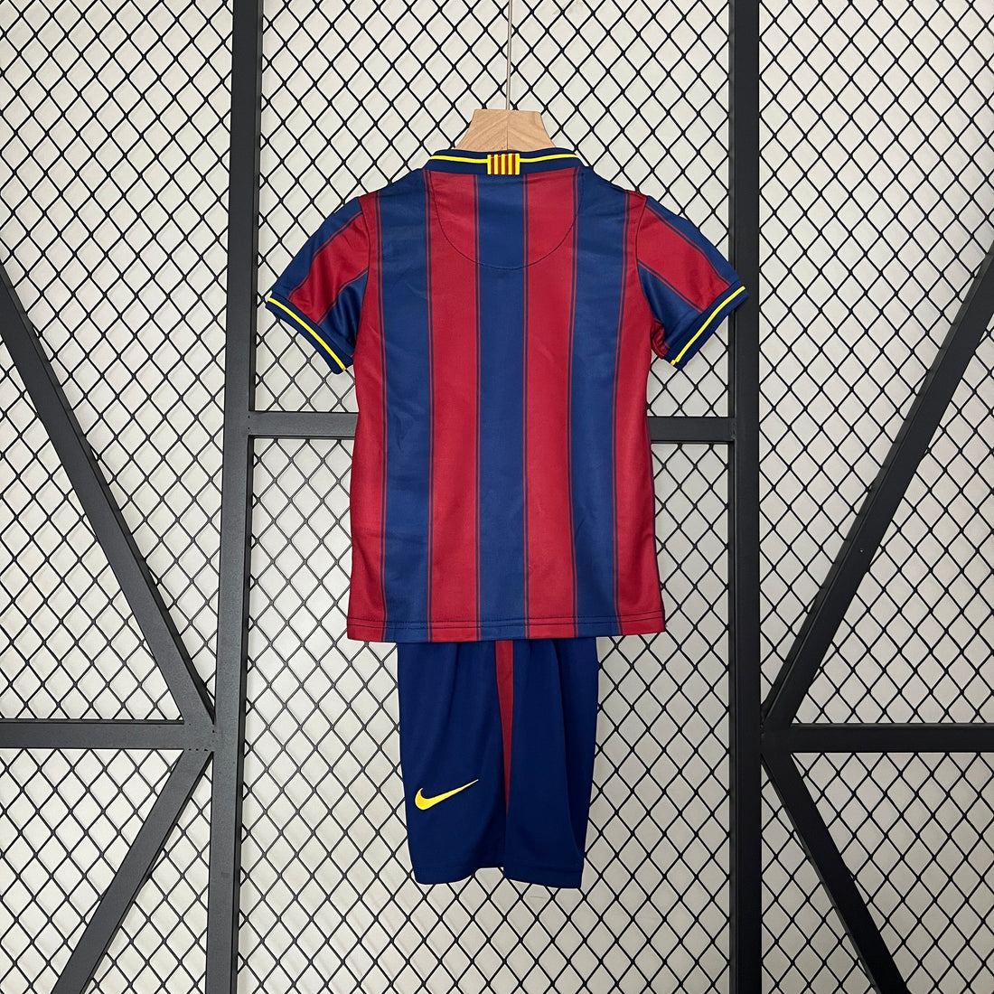 Maillot domicile vintage Barcelone 2009-2010 pour enfant