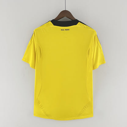 Vintage Real Madrid 2011-12 Goalkeeper Jersey
