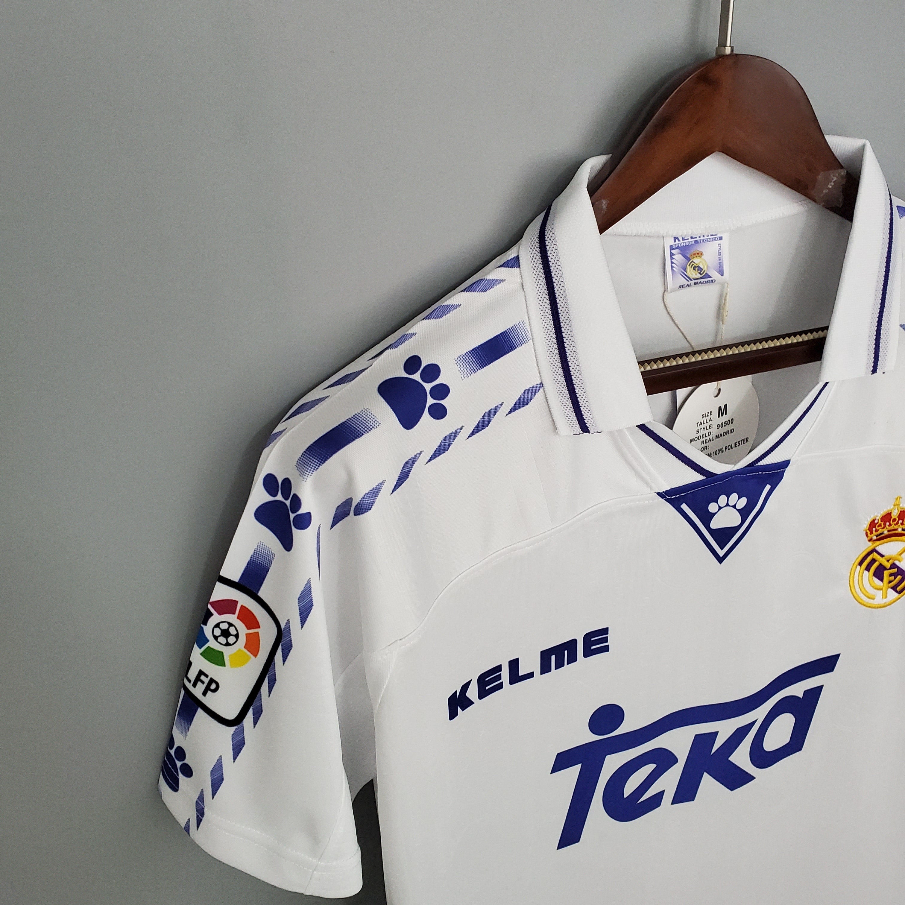 Maillot domicile vintage du Real Madrid 1996-97