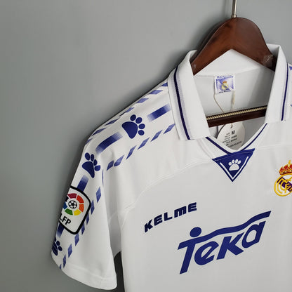 Maillot domicile vintage du Real Madrid 1996-97