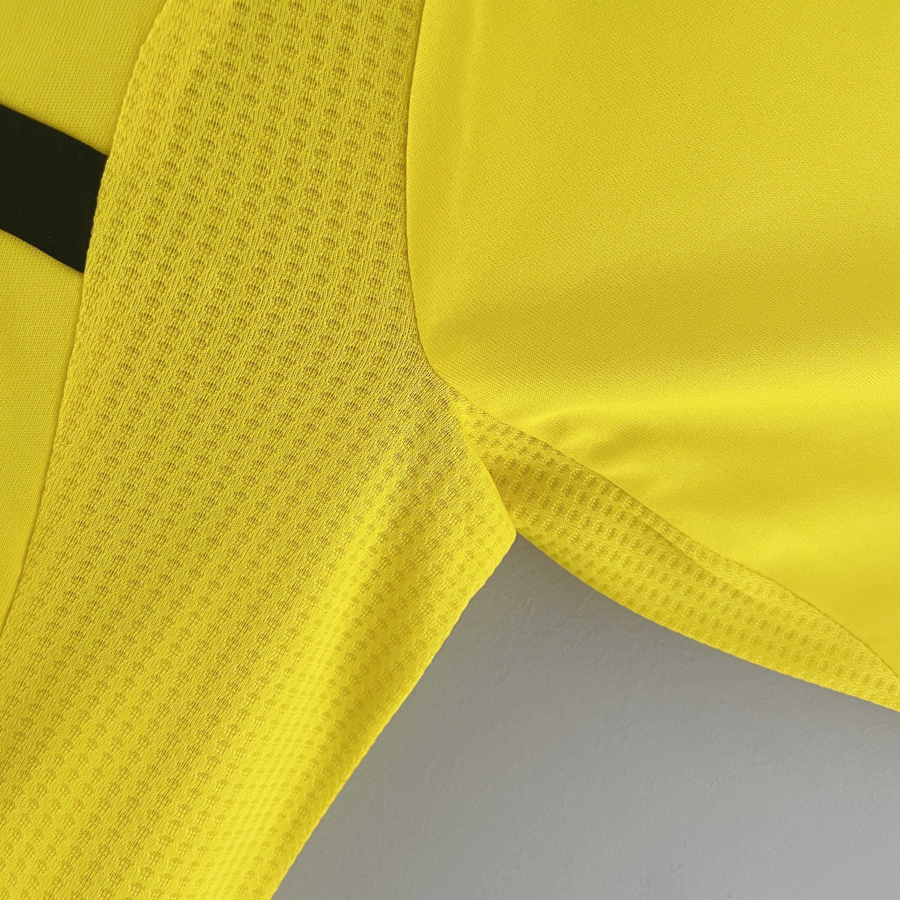 Vintage Real Madrid 2011-12 Goalkeeper Jersey