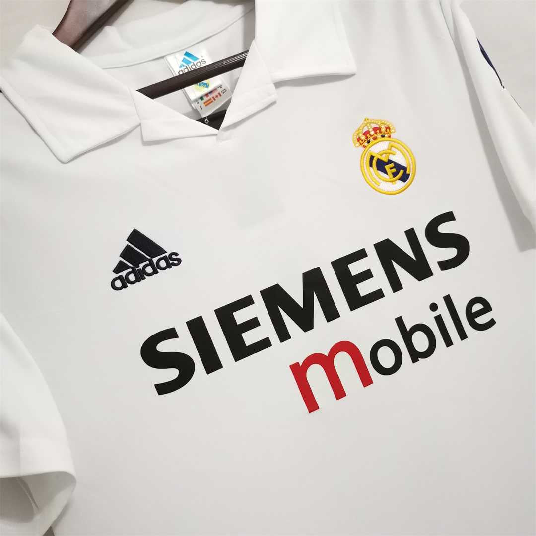 Maillot rétro domicile du Real Madrid 2002-2003