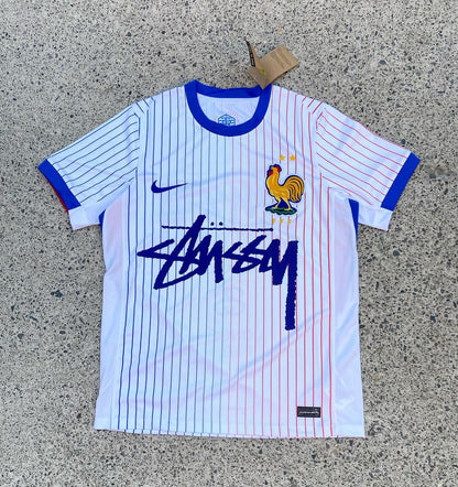 Édition spéciale France X Stussy 2025