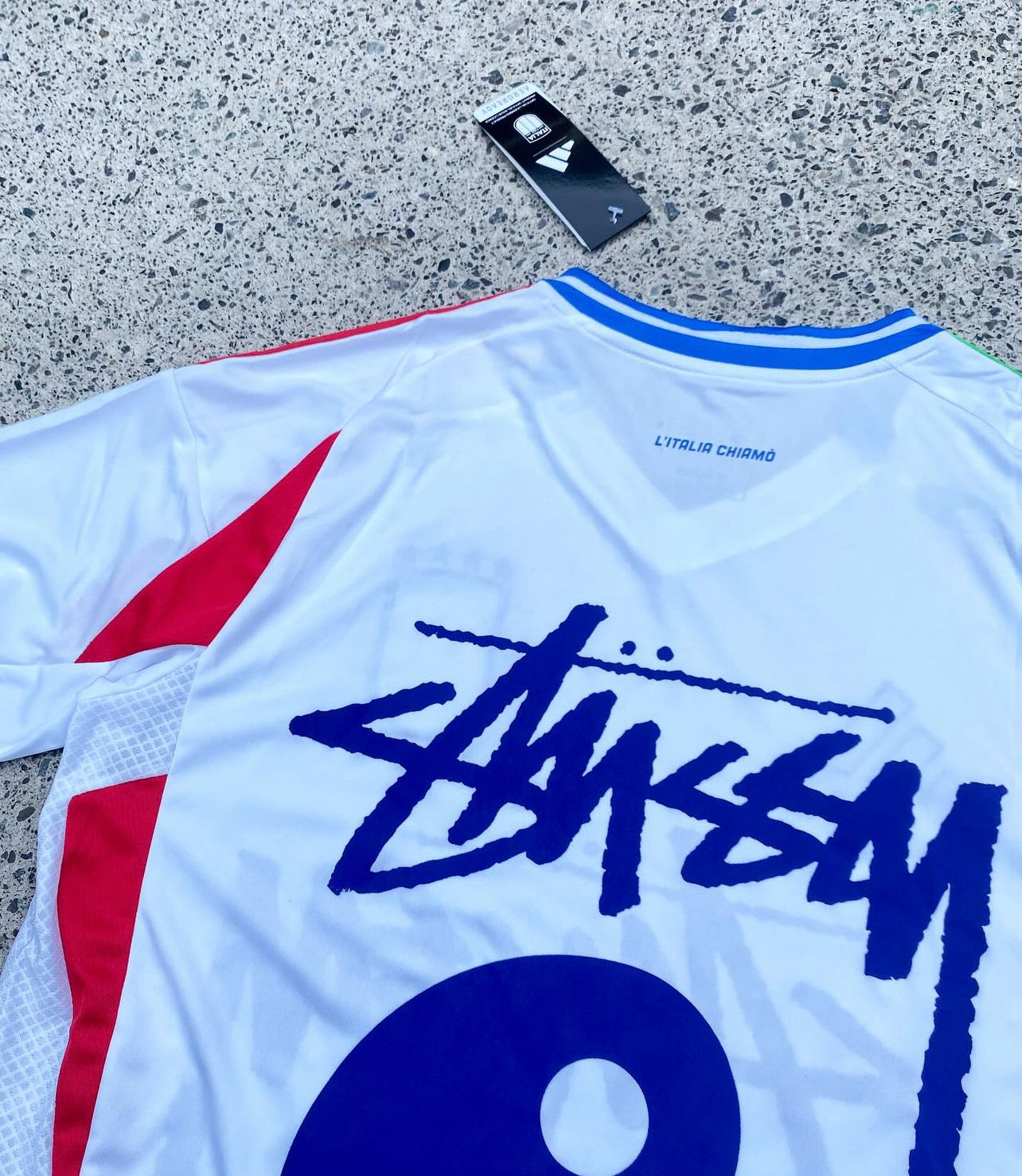 Italië X Stussy 24-25 | Voor- en achterkant print