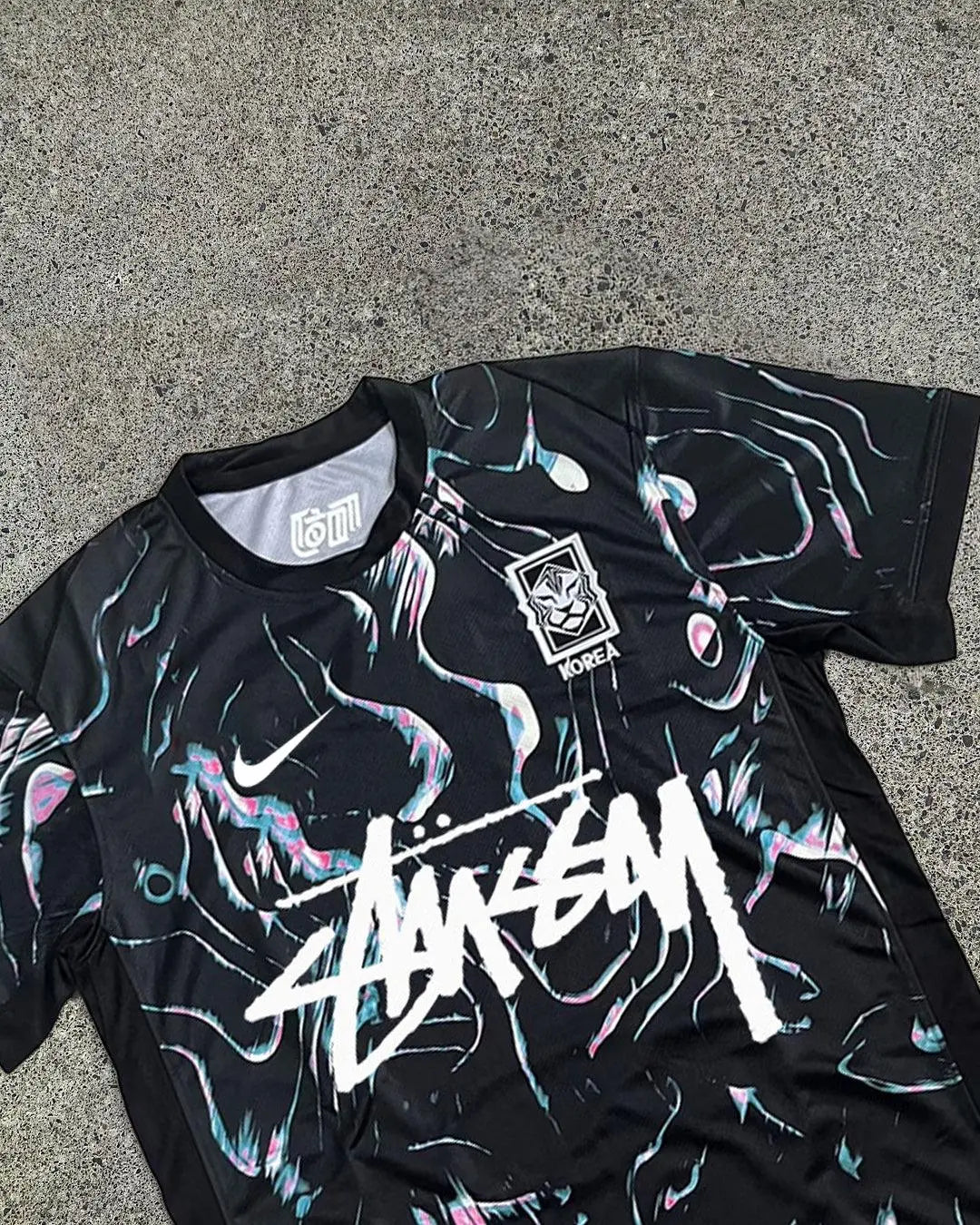 Maillot de football noir édition spéciale Corée x Stussy
