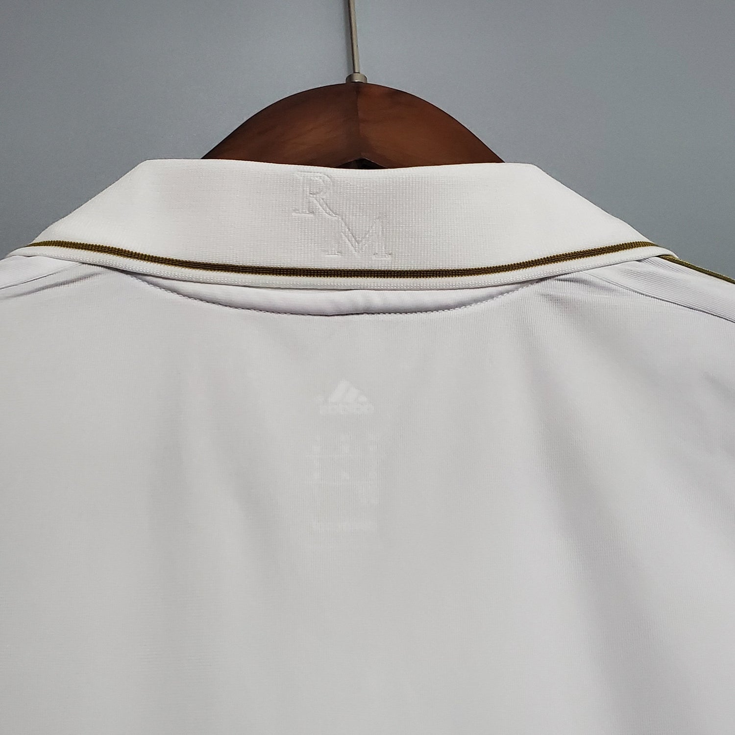 Maillot domicile vintage du Real Madrid 2011-12