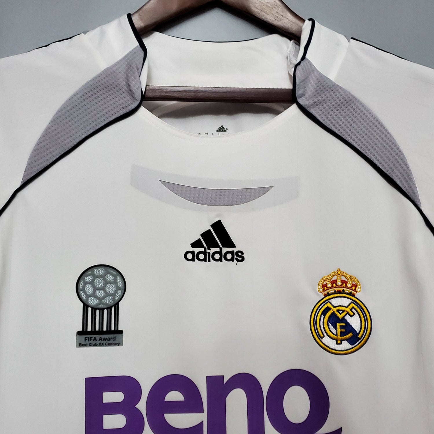 Vintage Real Madrid 2006-07 thuisshirt