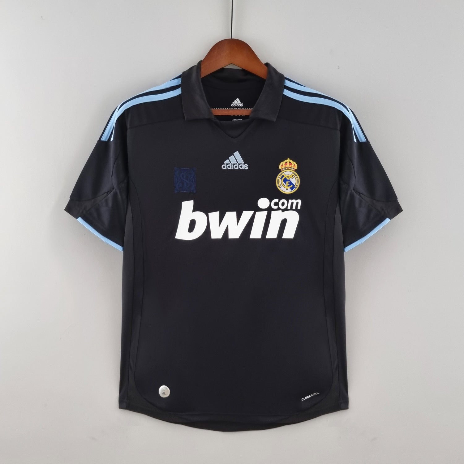 Vintage Real Madrid 2009-10 Away Jersey