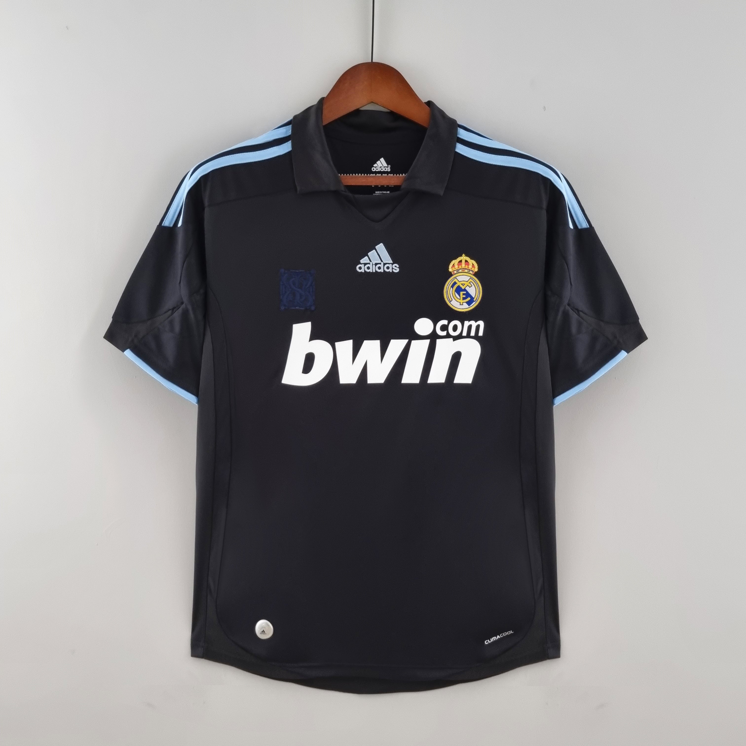 Vintage Real Madrid 2009-10 Away Jersey