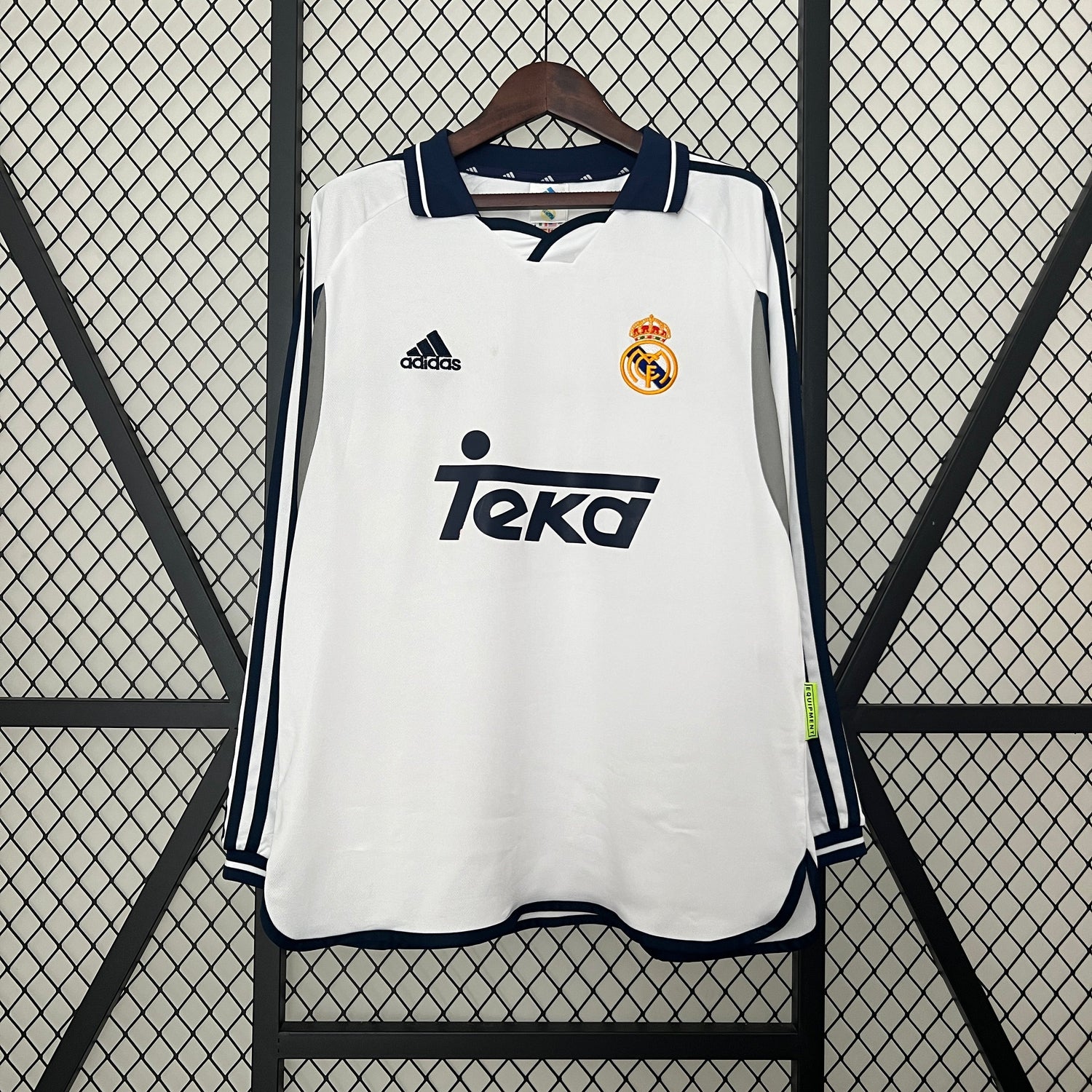 Maillot domicile à manches longues vintage Real Madrid 2000/01