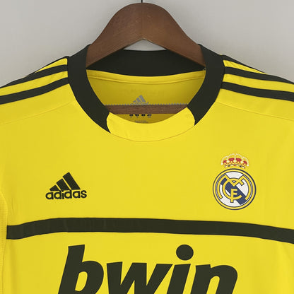 Vintage Real Madrid 2011-12 Goalkeeper Jersey